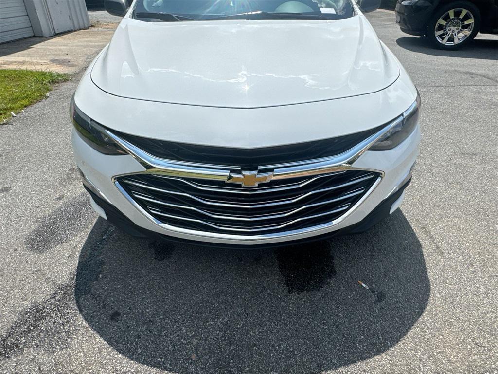 new 2024 Chevrolet Malibu car, priced at $25,795