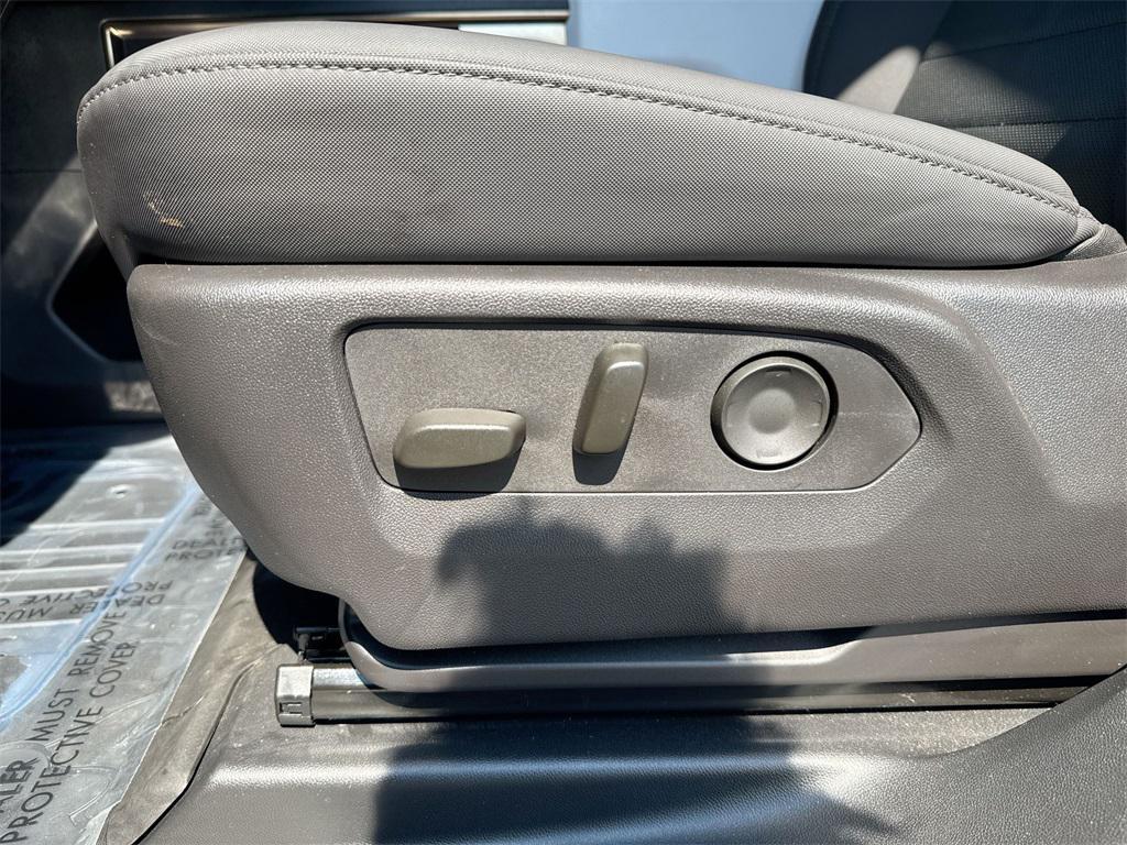 used 2024 GMC HUMMER EV Pickup car, priced at $70,937