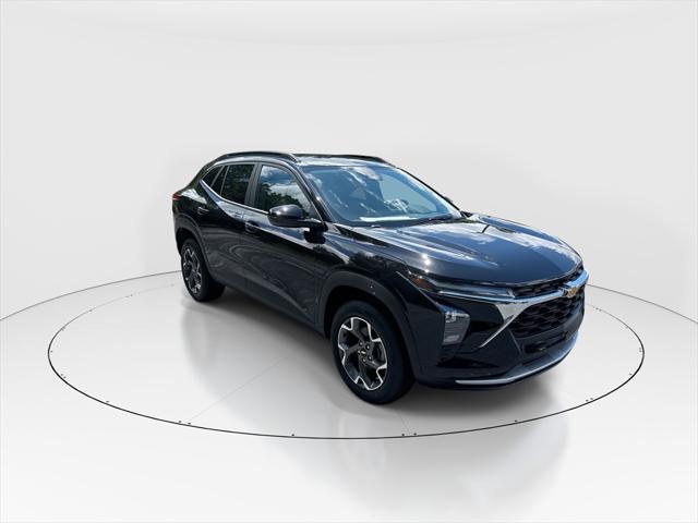 new 2025 Chevrolet Trax car, priced at $23,795