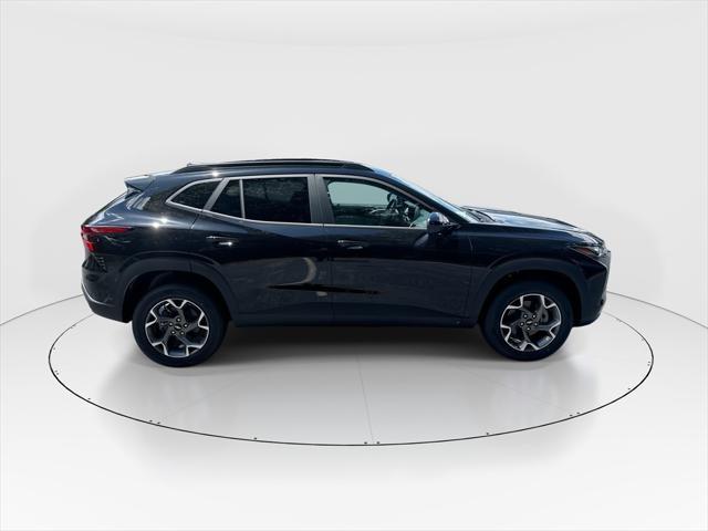 new 2025 Chevrolet Trax car, priced at $23,795