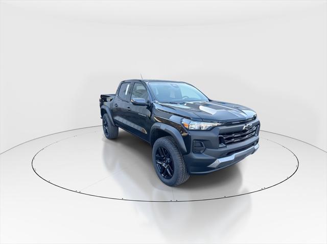 new 2025 Chevrolet Colorado car, priced at $42,611