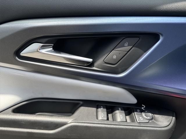 new 2025 Chevrolet Equinox EV car, priced at $39,085