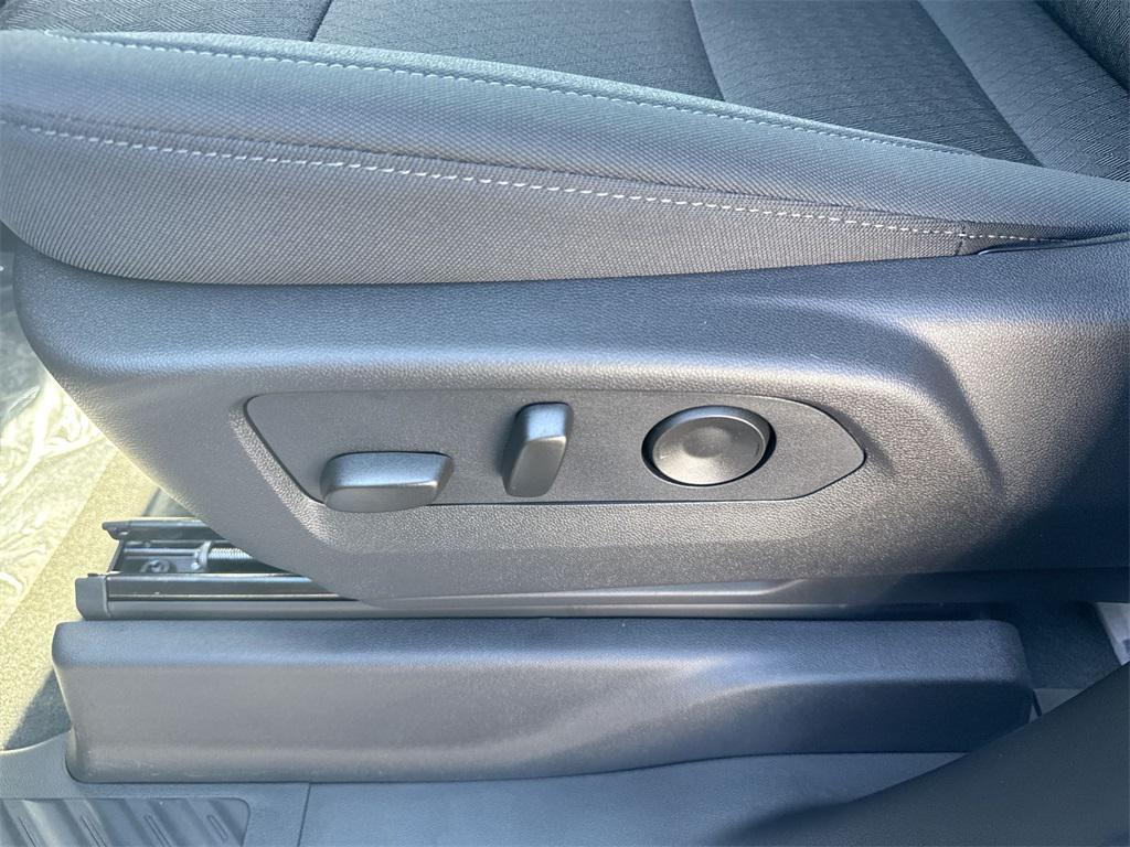 new 2026 Chevrolet Silverado 1500 car, priced at $42,880