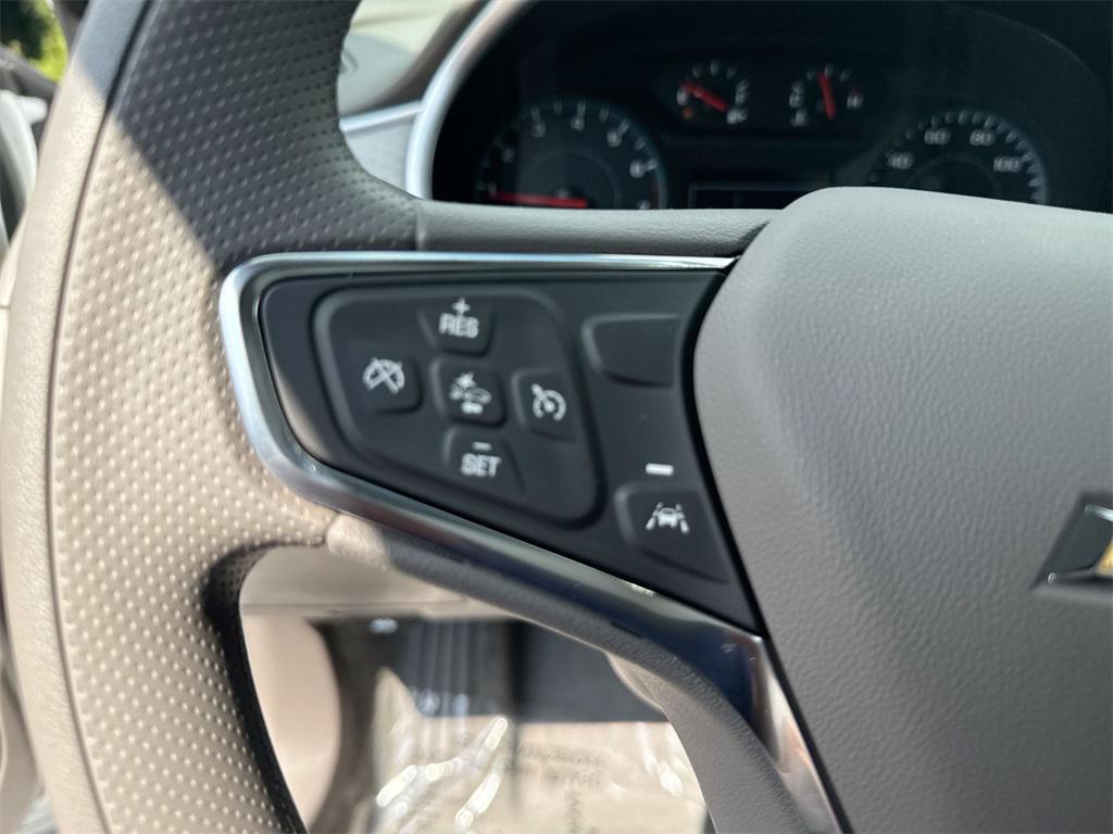 new 2024 Chevrolet Malibu car, priced at $25,795