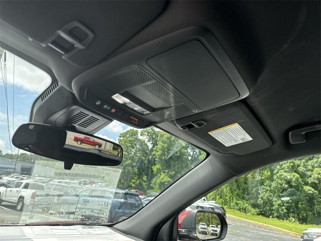 new 2026 Chevrolet Equinox car, priced at $30,271