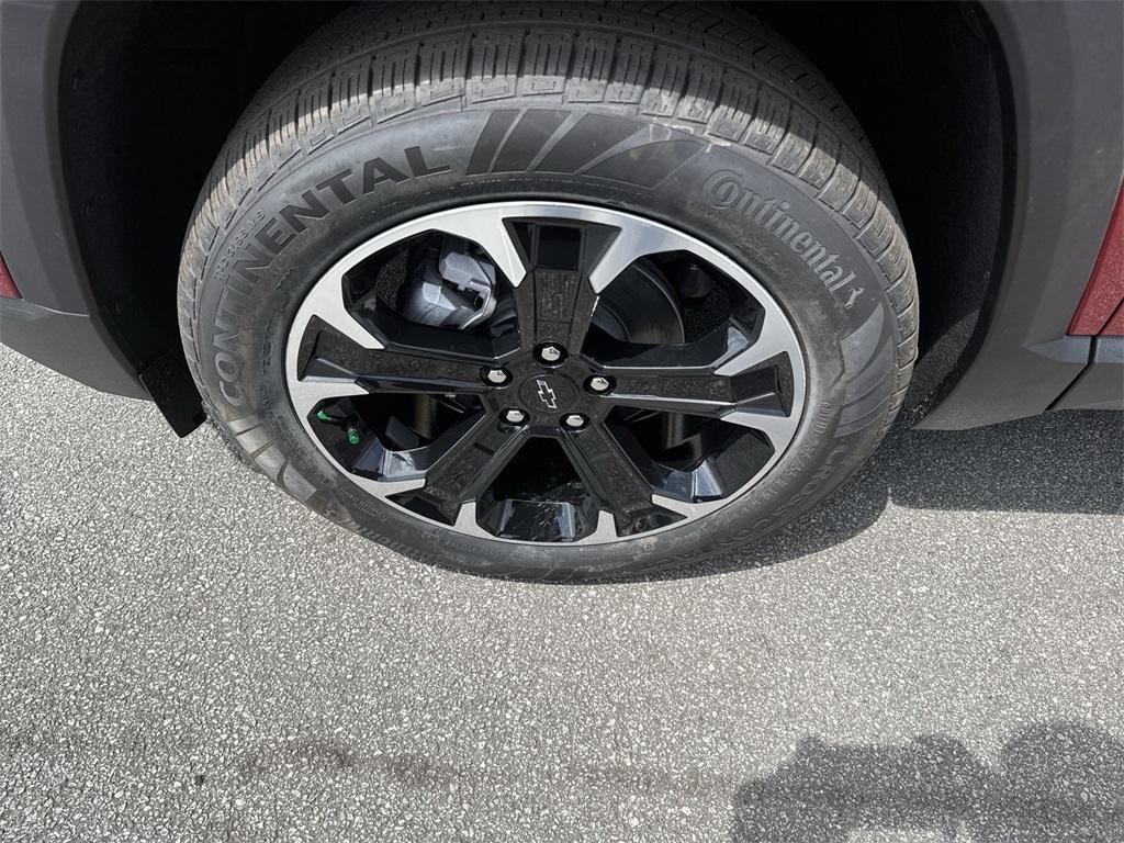 new 2026 Chevrolet Equinox car, priced at $30,271