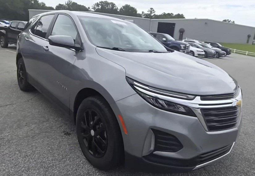 used 2023 Chevrolet Equinox car, priced at $19,990