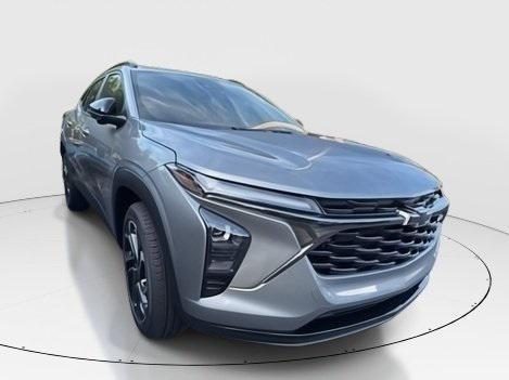 new 2025 Chevrolet Trax car, priced at $25,770
