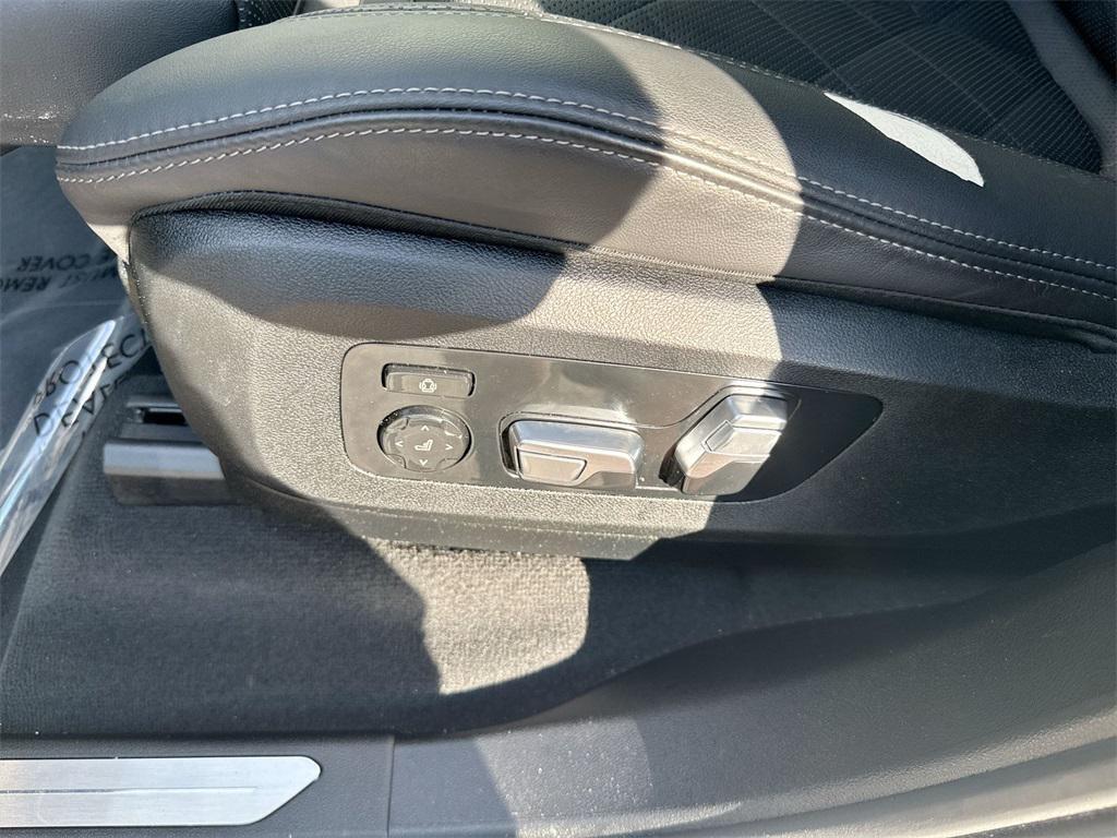 used 2023 BMW X7 car, priced at $58,991