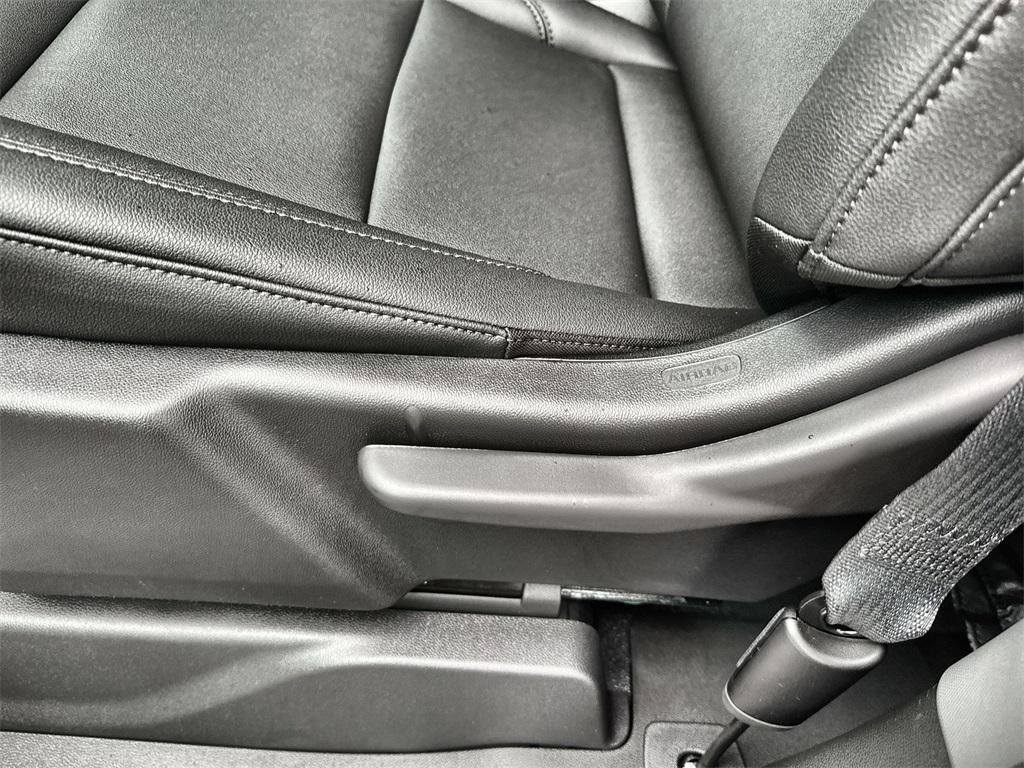 new 2025 Chevrolet Silverado 1500 car, priced at $32,433