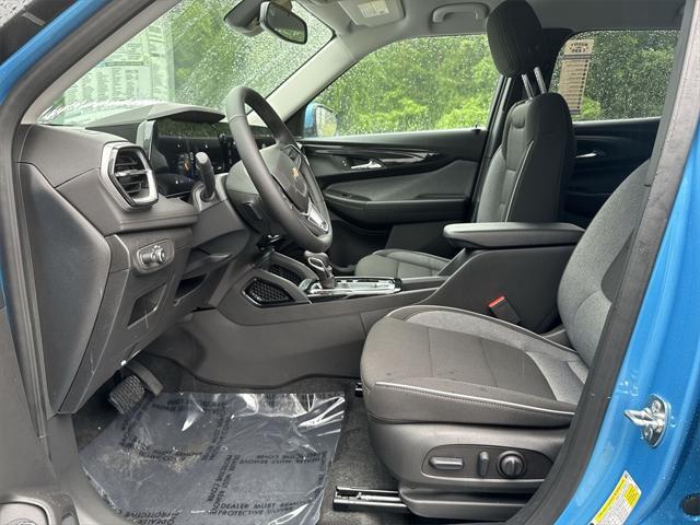 new 2025 Chevrolet TrailBlazer car, priced at $27,312