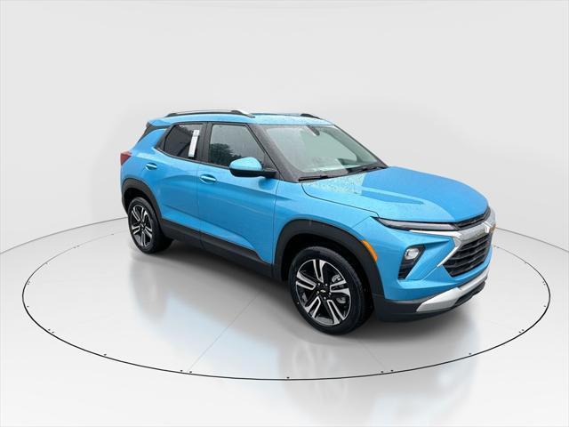 new 2025 Chevrolet TrailBlazer car, priced at $27,312