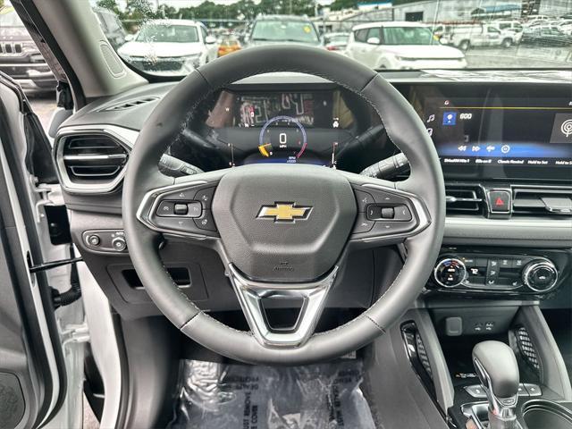 new 2025 Chevrolet TrailBlazer car, priced at $26,945