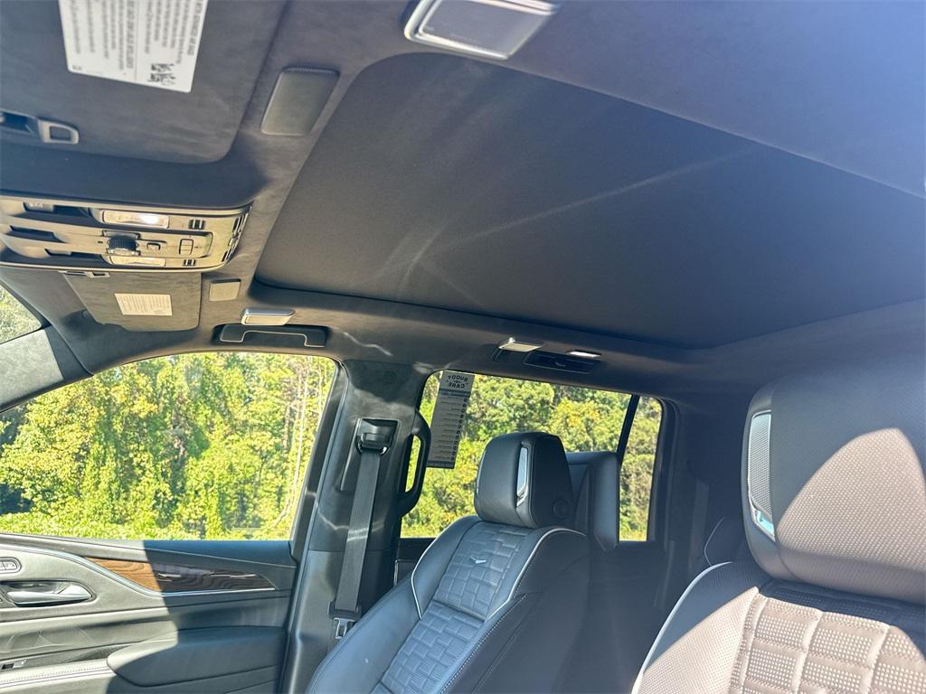 used 2024 Cadillac Escalade ESV car, priced at $87,982