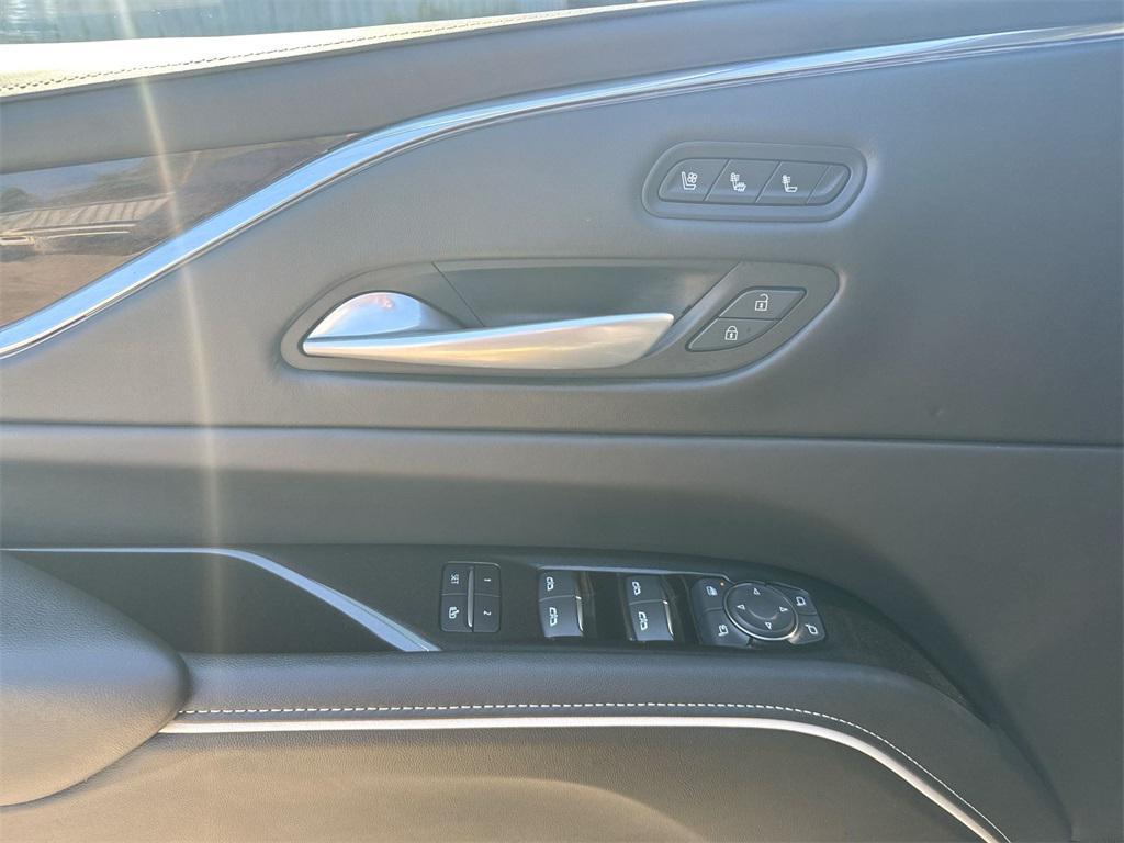 used 2024 Cadillac Escalade ESV car, priced at $87,982