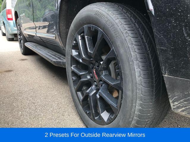 used 2022 GMC Yukon car, priced at $62,000
