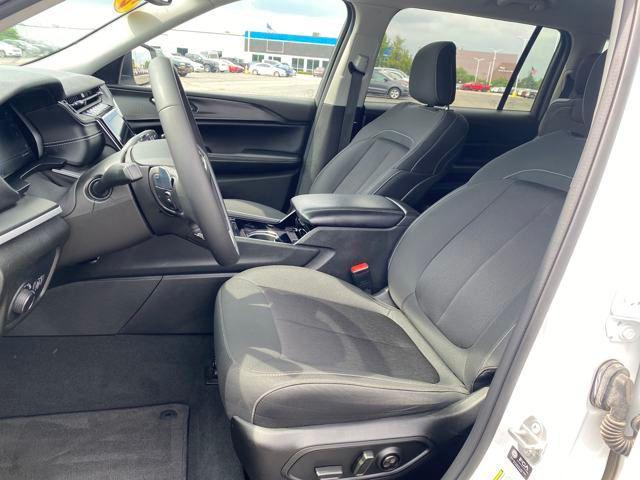 used 2023 Jeep Grand Cherokee L car, priced at $28,000
