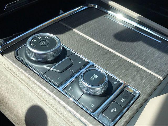 used 2023 Ford Expedition car, priced at $41,500