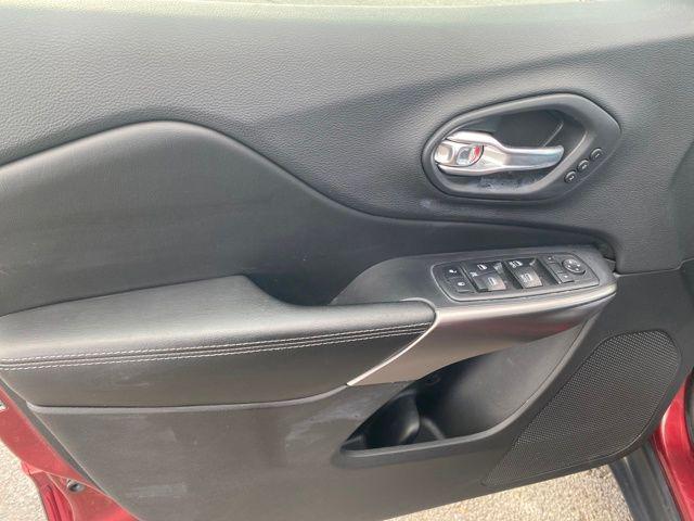 used 2019 Jeep Cherokee car, priced at $17,800