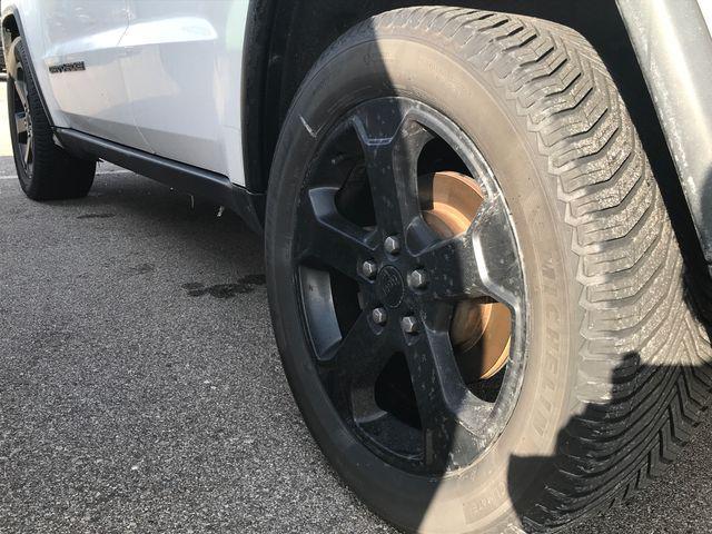 used 2018 Jeep Grand Cherokee car, priced at $17,000