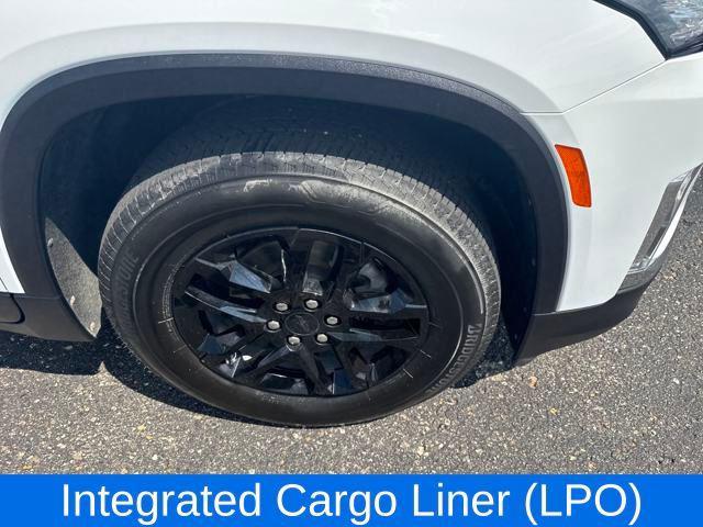 used 2023 Chevrolet Traverse car, priced at $29,500