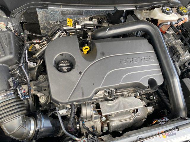 used 2024 Chevrolet Equinox car, priced at $21,800