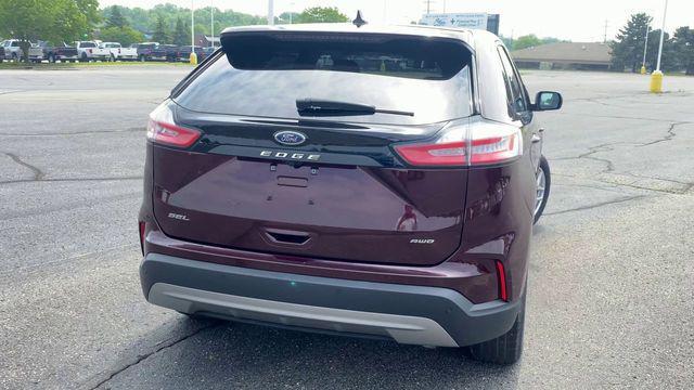 used 2024 Ford Edge car, priced at $28,500