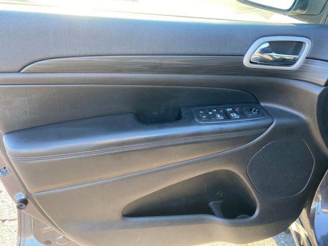 used 2021 Jeep Grand Cherokee car, priced at $21,000