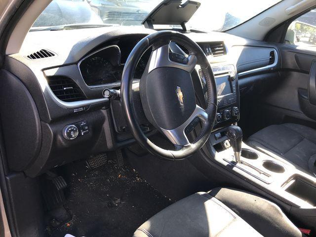 used 2015 Chevrolet Traverse car, priced at $2,995