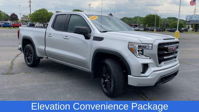 used 2022 GMC Sierra 1500 car, priced at $33,000