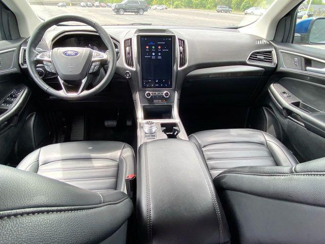 used 2024 Ford Edge car, priced at $25,500