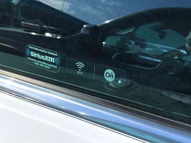 used 2022 Chevrolet Traverse car, priced at $23,500