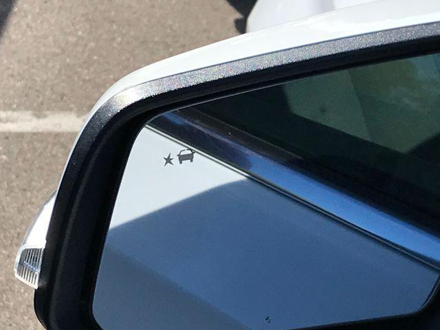 used 2022 Chevrolet Traverse car, priced at $23,500