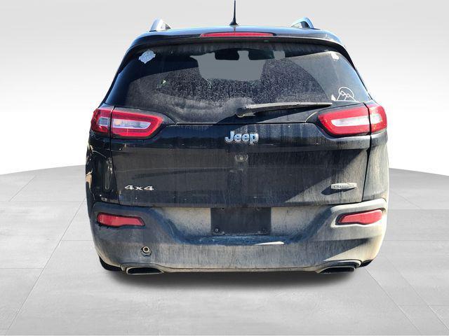 used 2015 Jeep Cherokee car, priced at $7,000