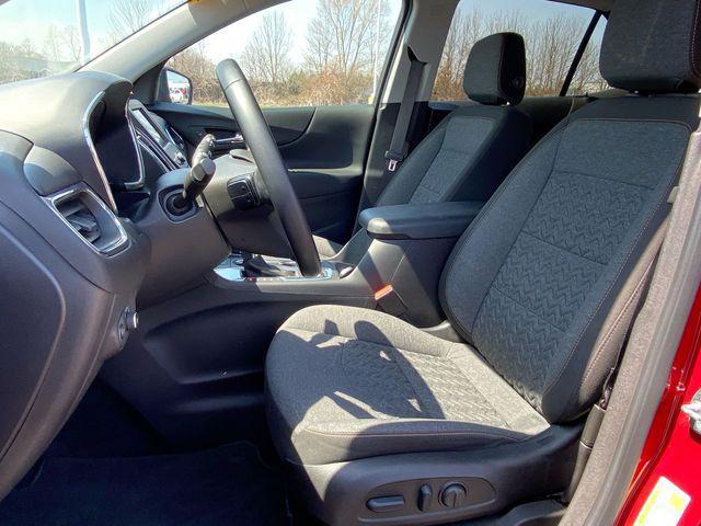 used 2023 Chevrolet Equinox car, priced at $21,300