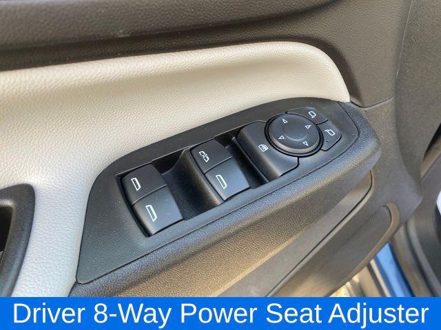 used 2024 Chevrolet Equinox car, priced at $22,400