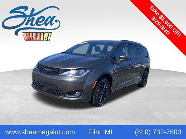 used 2020 Chrysler Pacifica car, priced at $17,500
