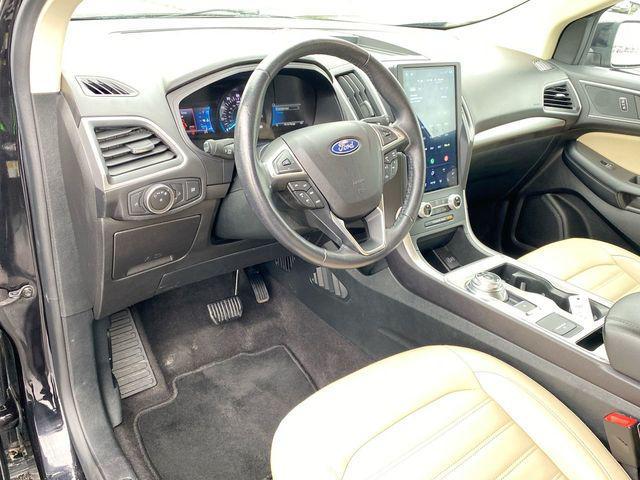 used 2023 Ford Edge car, priced at $22,500
