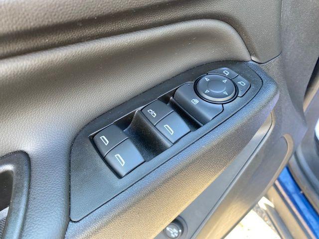 used 2023 Chevrolet Equinox car, priced at $21,250