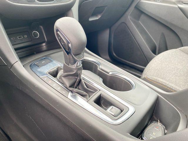 used 2023 Chevrolet Equinox car, priced at $19,000