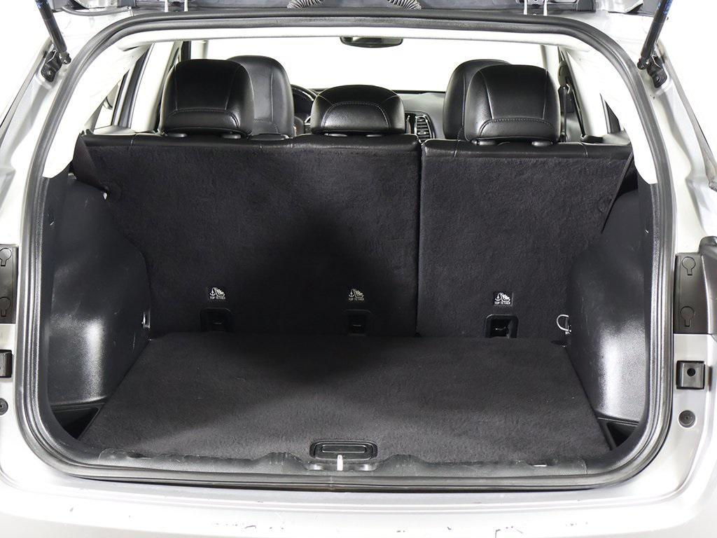 used 2020 Jeep Compass car, priced at $12,693