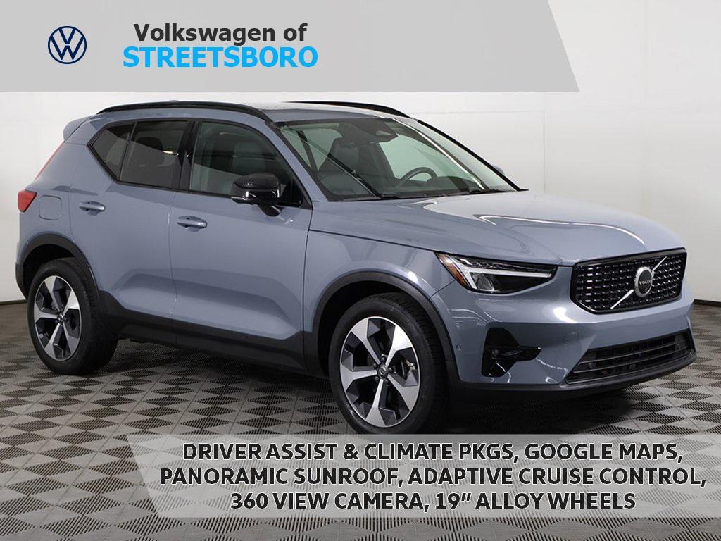 used 2023 Volvo XC40 car, priced at $31,999