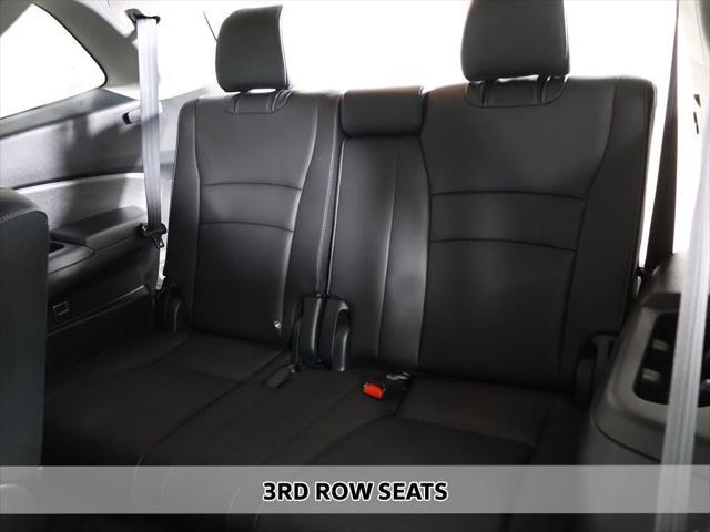 used 2022 Honda Pilot car, priced at $25,359