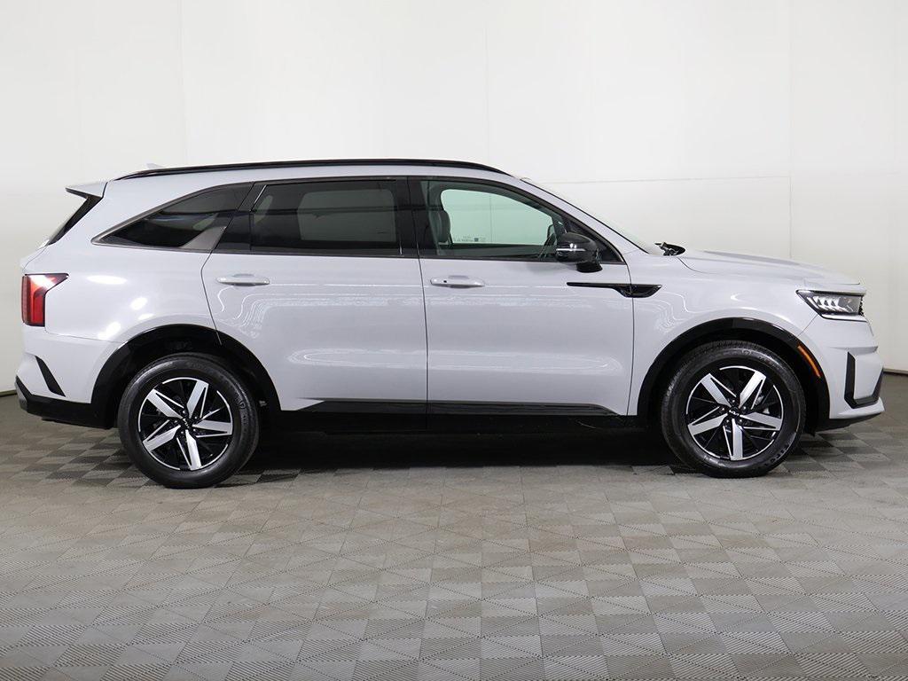 used 2022 Kia Sorento car, priced at $20,699