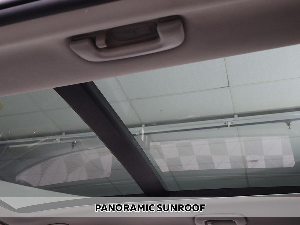 used 2022 Kia Sorento car, priced at $20,699