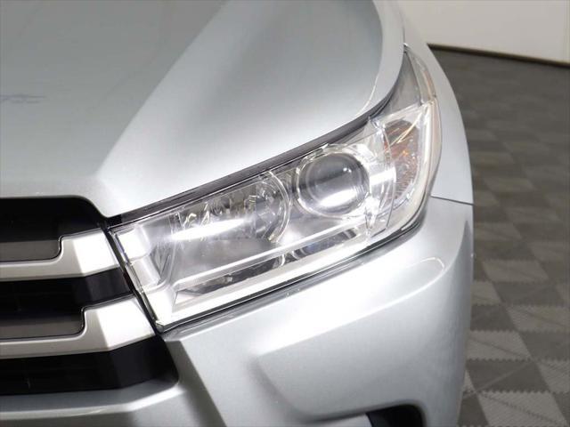 used 2019 Toyota Highlander car, priced at $23,999