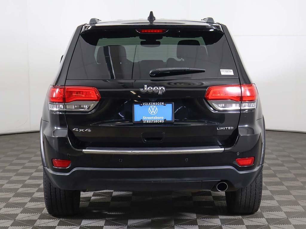 used 2017 Jeep Grand Cherokee car, priced at $15,999