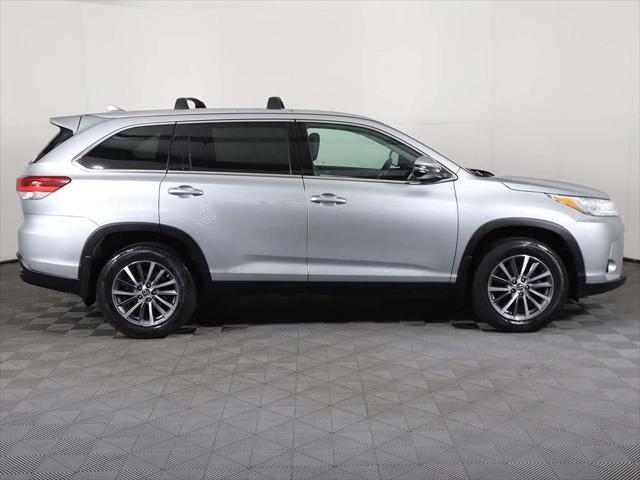 used 2019 Toyota Highlander car, priced at $22,899