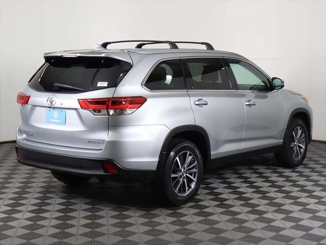 used 2019 Toyota Highlander car, priced at $22,899