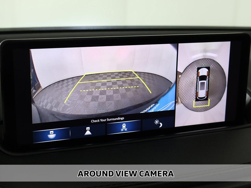 used 2023 Acura MDX car, priced at $43,599